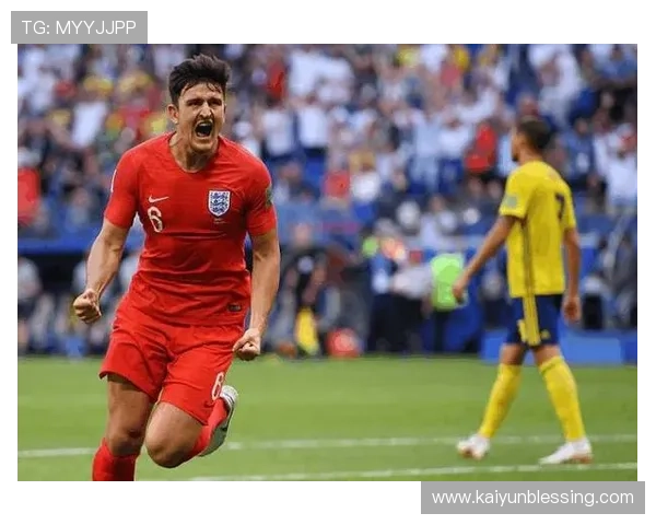 开云体育下半场比赛技巧与战术解析，助你在激烈对抗中占据优势位置